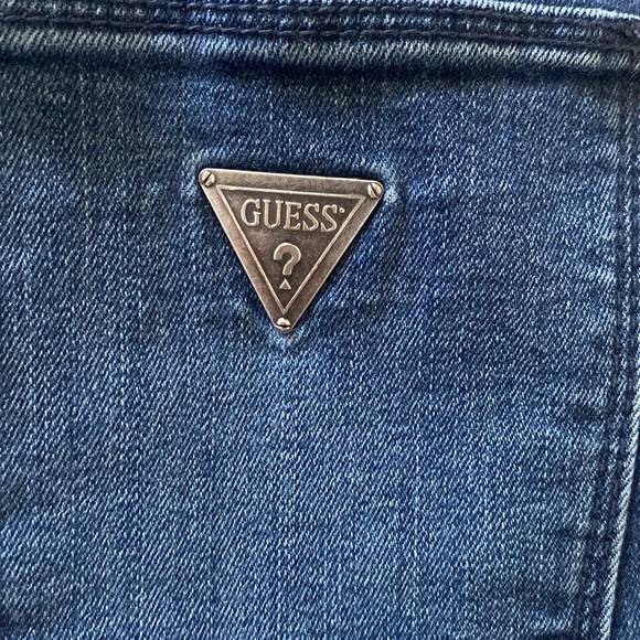 GUESS Mid-rise Curvy skinny Jeans - Picture 5 of 5